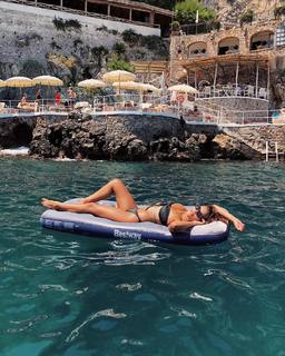 Devin Brugman feet photo thumbnail