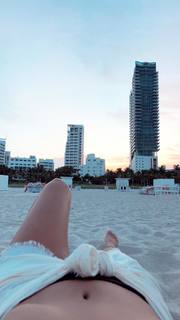 Devin Brugman feet photo thumbnail
