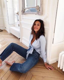 Devin Brugman feet photo thumbnail