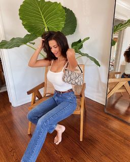Devin Brugman feet photo thumbnail