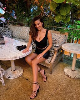 Devin Brugman feet photo thumbnail
