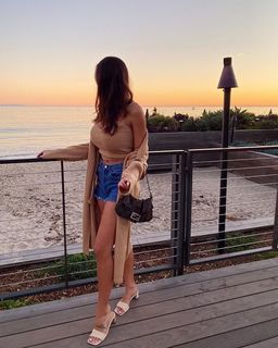 Devin Brugman feet photo thumbnail