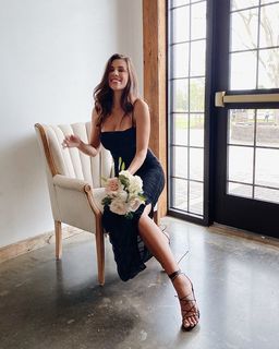 Devin Brugman feet photo thumbnail