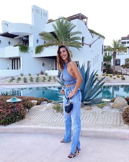 Devin Brugman feet photo thumbnail