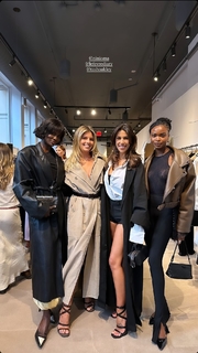 Devin Brugman feet photo thumbnail