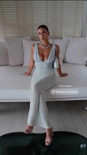 Devin Brugman feet photo thumbnail