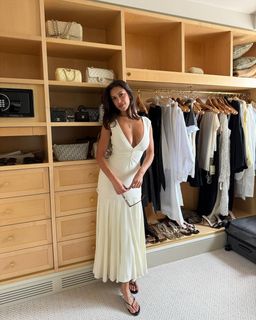 Devin Brugman feet photo thumbnail