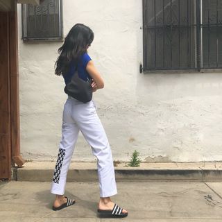 Devon Lee Carlson feet photo thumbnail