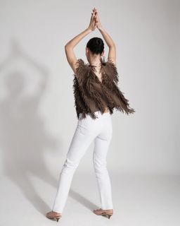 Devon Lee Carlson feet photo thumbnail