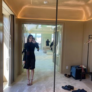 Devon Lee Carlson feet photo thumbnail