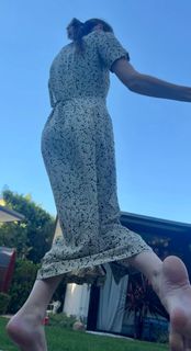 Devon Lee Carlson feet photo thumbnail