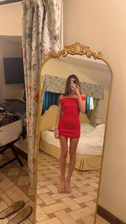 Devon Lee Carlson feet photo thumbnail