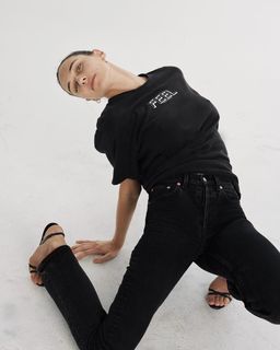 Devon Lee Carlson feet photo 17