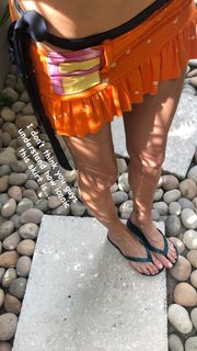 Devon Lee Carlson feet photo 2