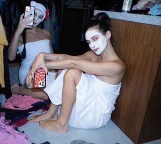 Devon Lee Carlson feet photo 4