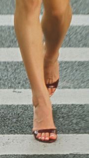 Devon Lee Carlson feet photo 2