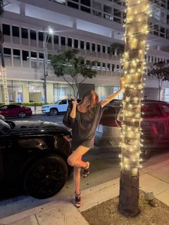 Devon Lee Carlson feet photo 3