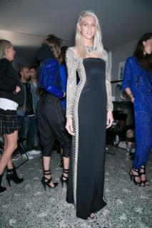 Devon Windsor feet photo thumbnail