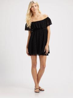 Devon Windsor feet photo thumbnail