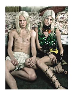 Devon Windsor feet photo thumbnail