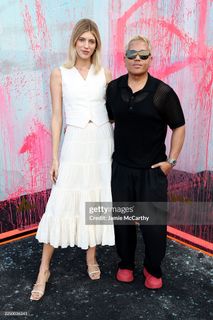 Devon Windsor feet photo 17