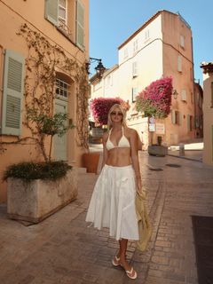 Devon Windsor feet photo 17