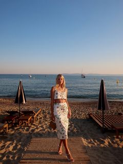 Devon Windsor feet photo 11
