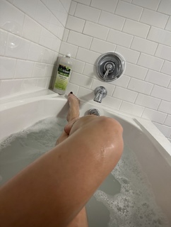 Devorah Roloff feet photo 2