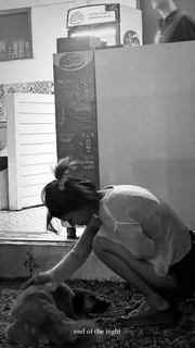 Devrim Özkan feet photo thumbnail