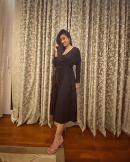 Dhanashree Verma feet photo 3