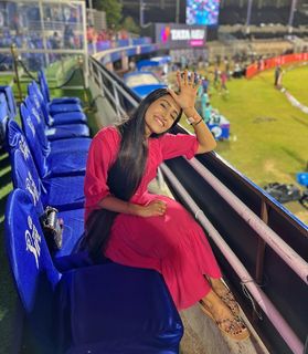 Dhanashree Verma feet photo 11