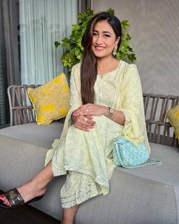 Dhanashree Verma feet photo 19