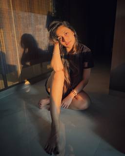 Dhanashree Verma feet photo 7