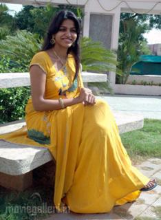 Dhansika feet photo 7