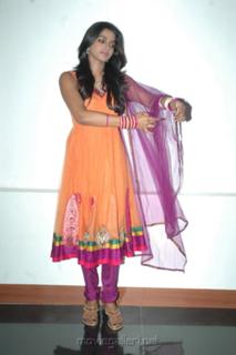 Dhansika feet photo 1