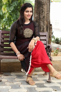 Dhansika feet photo 20