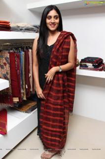 Dhanya Balakrishna feet photo 2