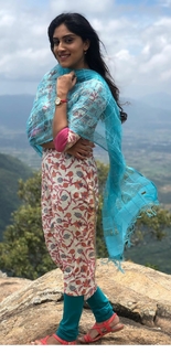 Dhanya Balakrishna feet photo 2