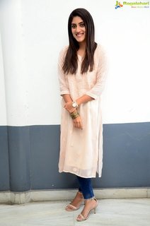 Dhanya Balakrishna feet photo 1