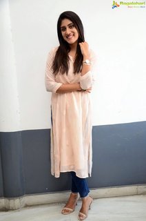 Dhanya Balakrishna feet photo 20