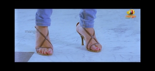 Dhanya Balakrishna feet photo 14