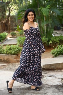 Dhanya Balakrishna feet photo 4