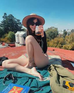Dhasia Wezka feet photo 5