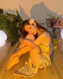 Dhasia Wezka feet photo 8