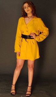 Dhvani Bhanushali feet photo 20
