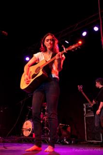 Dia Frampton feet photo 15