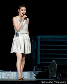Dia Frampton feet photo 14