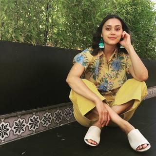 Dia Frampton feet photo 3