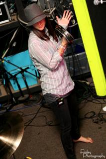 Dia Frampton feet photo 9