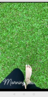 Dia Mirza feet photo thumbnail